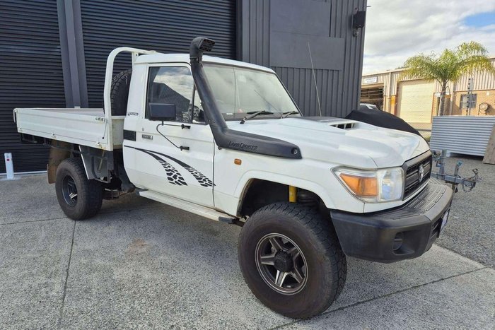 2020 Toyota Landcruiser