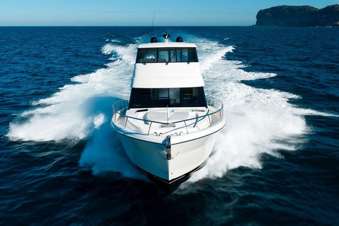 2022 Maritimo M55 Flybridge Motor Yacht