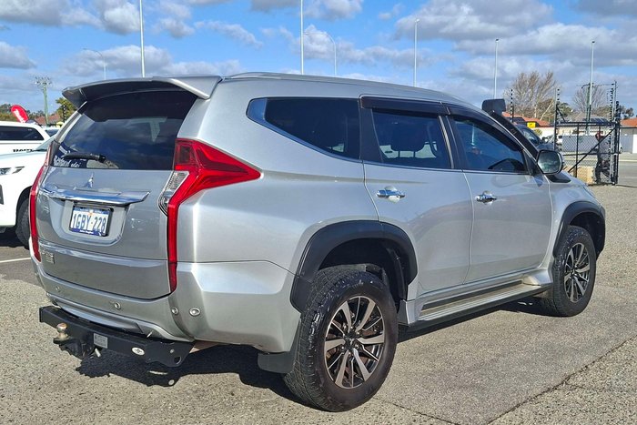 2016 Mitsubishi Pajero Sport Exceed