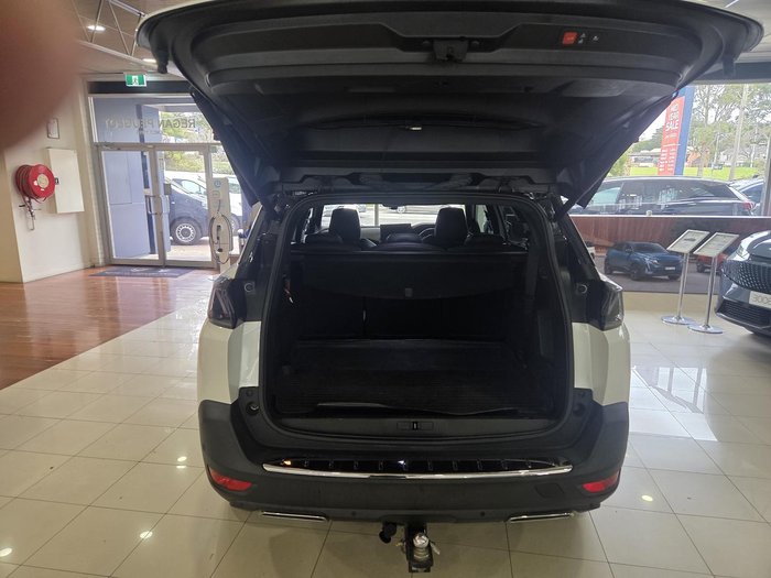 2021 Peugeot 5008 GT