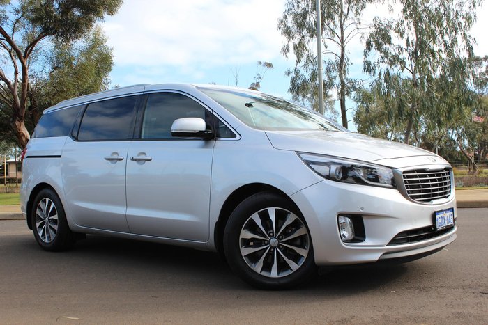 2017 Kia Carnival