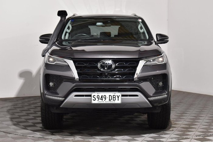 2022 Toyota Fortuner Crusade