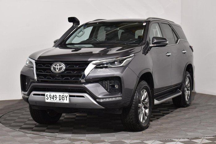 2022 Toyota Fortuner Crusade