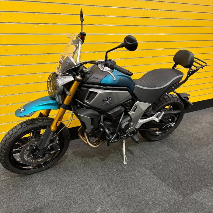 2024 CFMOTO CL-X ADVENTURE Blue