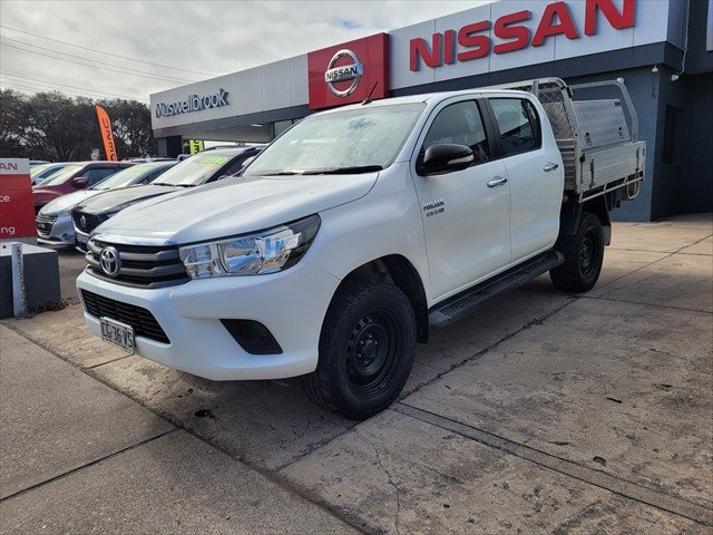 2015 Toyota Hilux SR