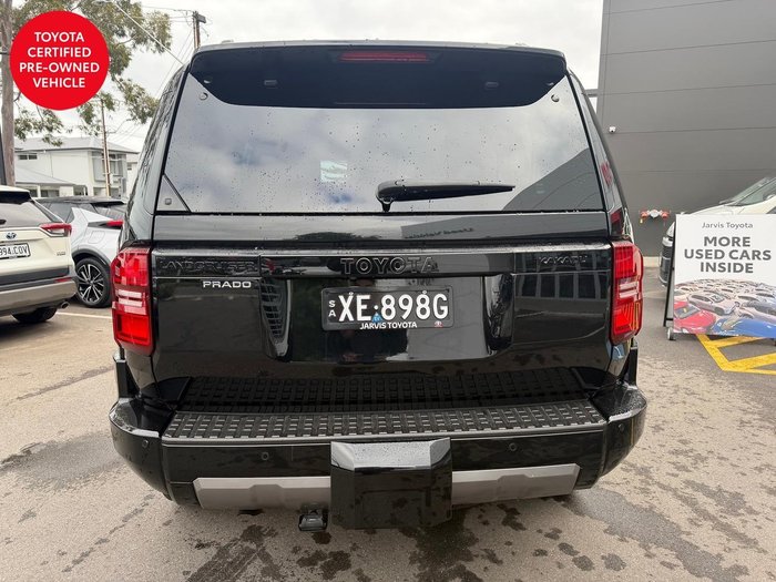 2024 Toyota Landcruiser Prado