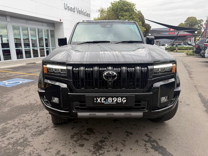 2024 Toyota Landcruiser Prado Kakadu