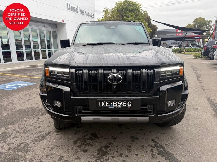 2024 Toyota Landcruiser Prado