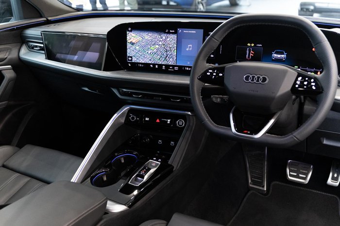 2025 Audi Q5 TDI 150kW