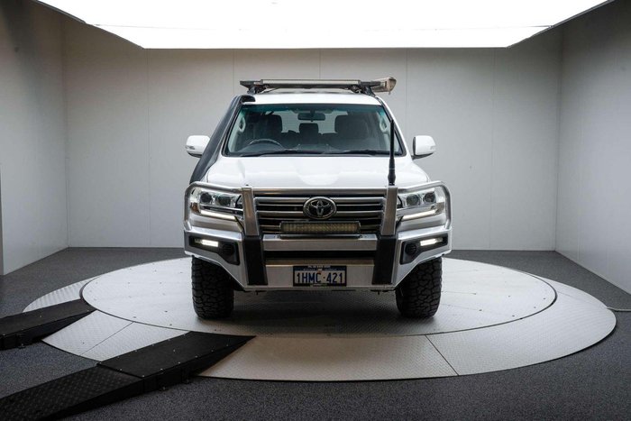 2016 Toyota Landcruiser