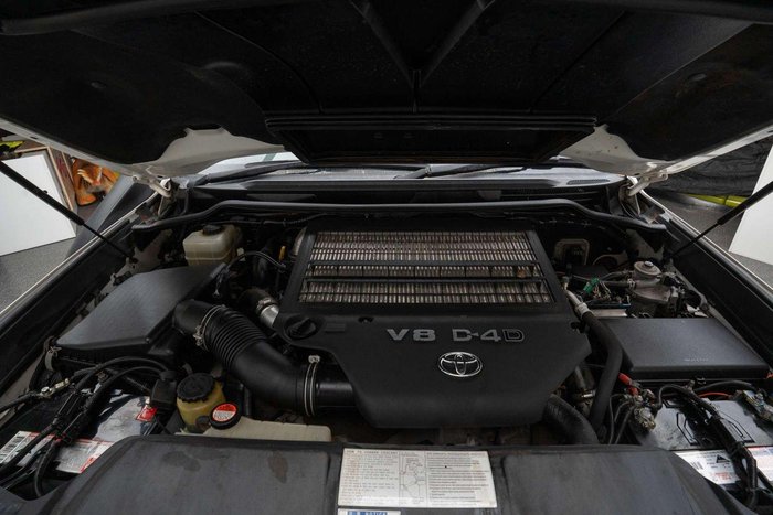 2016 Toyota Landcruiser