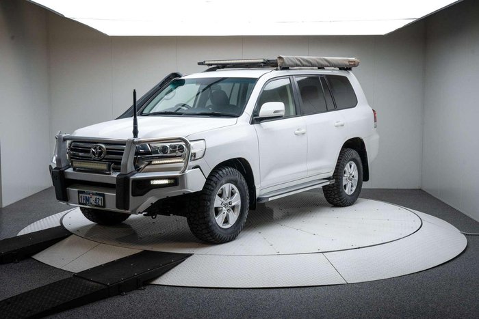 2016 Toyota Landcruiser