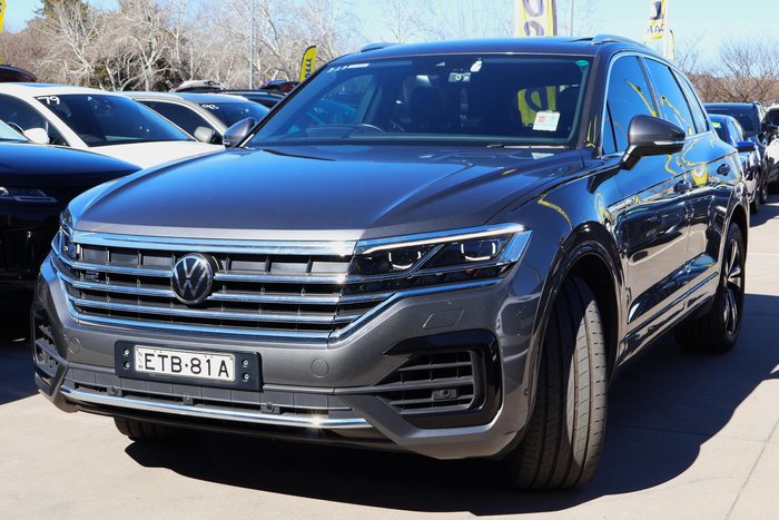 2022 Volkswagen Touareg 210TDI R-Line