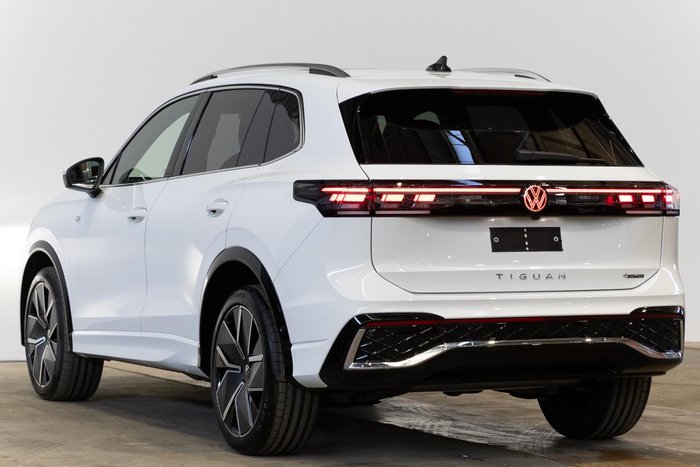 2026 Volkswagen Tiguan 195TSI R-Line