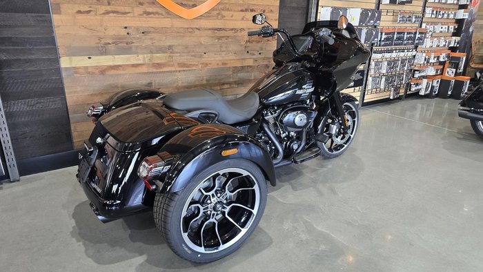 2026 Harley-Davidson Road Glide 3 (FLTRT)