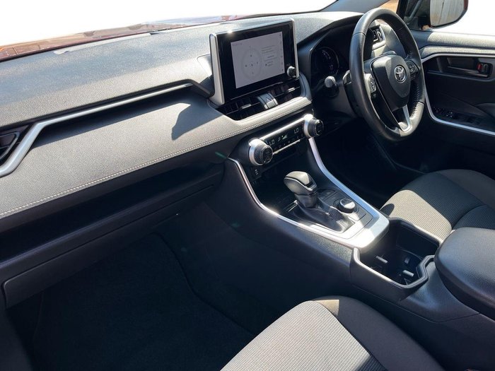 2024 Toyota RAV4 GX