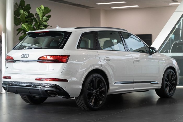 2025 Audi Q7 TDI 170kW S line edition