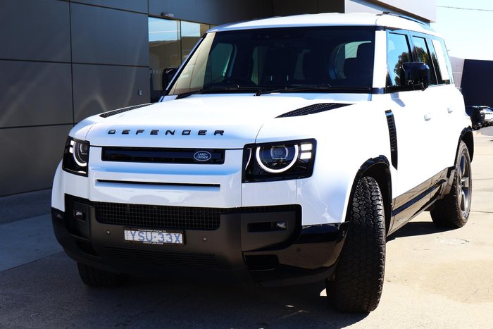 2025 Land Rover Defender 110 D350 X-Dynamic SE