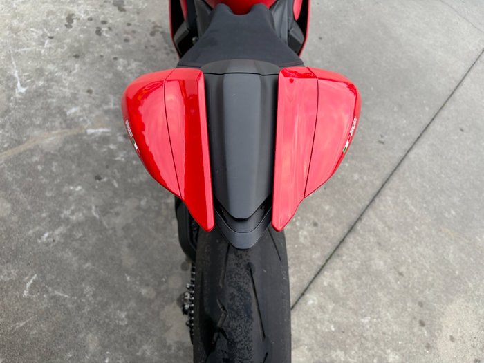 2015 DUCATI 1299 PANIGALE Red