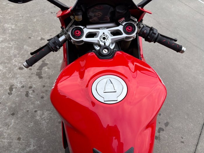 2015 DUCATI 1299 PANIGALE Red