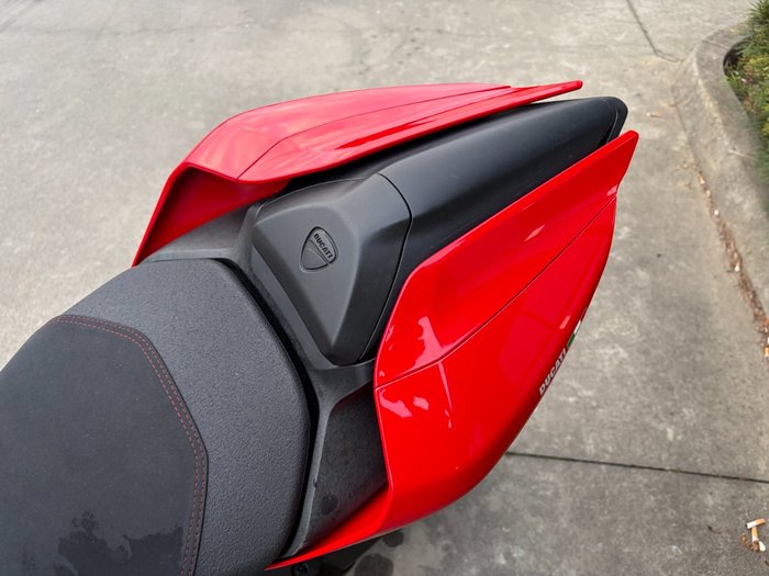 2015 DUCATI 1299 PANIGALE Red