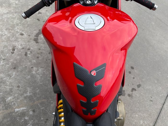 2015 DUCATI 1299 PANIGALE Red