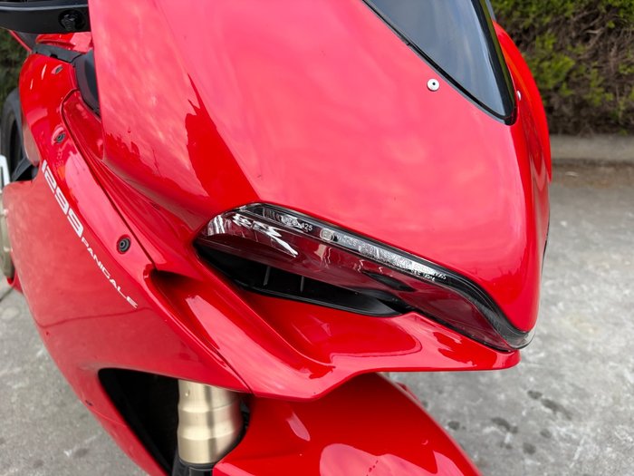 2015 DUCATI 1299 PANIGALE Red