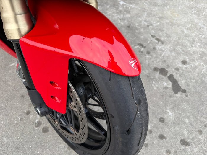 2015 DUCATI 1299 PANIGALE Red