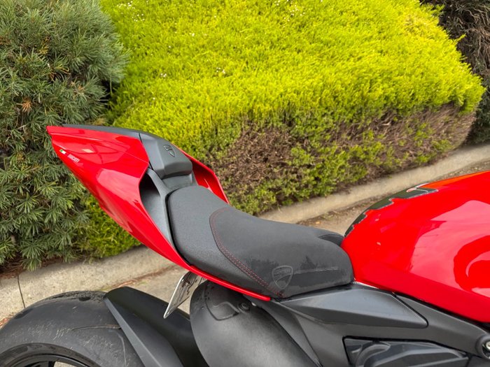 2015 DUCATI 1299 PANIGALE Red