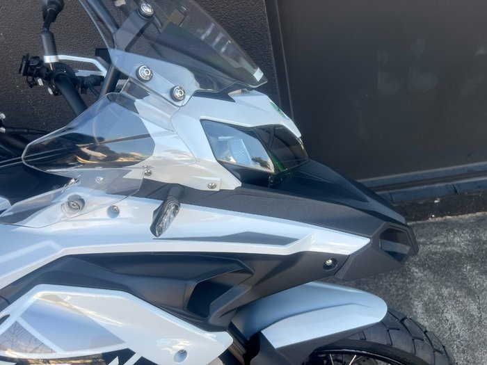 2022 Benelli TRK 502X (ABS) WHITE