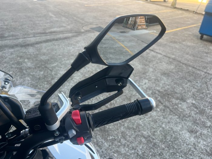 2022 Benelli TRK 502X (ABS) WHITE