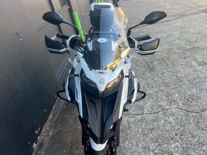 2022 Benelli TRK 502X (ABS) WHITE
