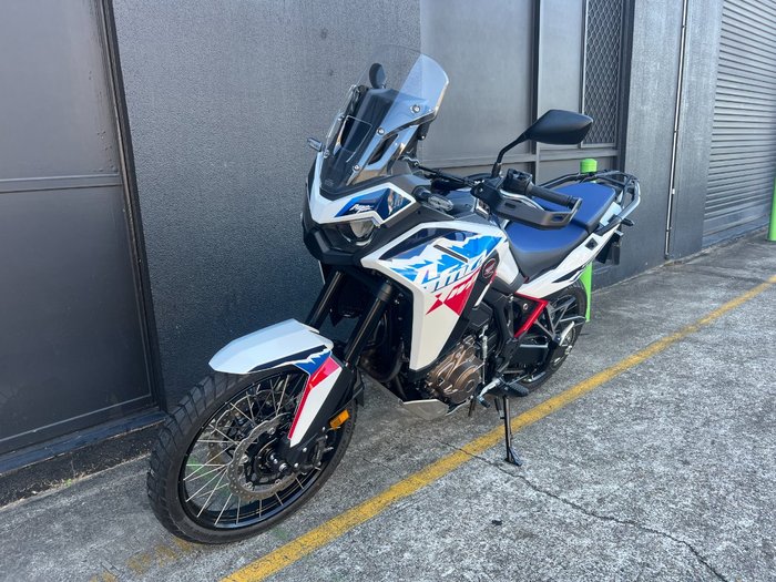 2025 Honda CRF1100A3 AFRICA TWIN (ABS) WHITE