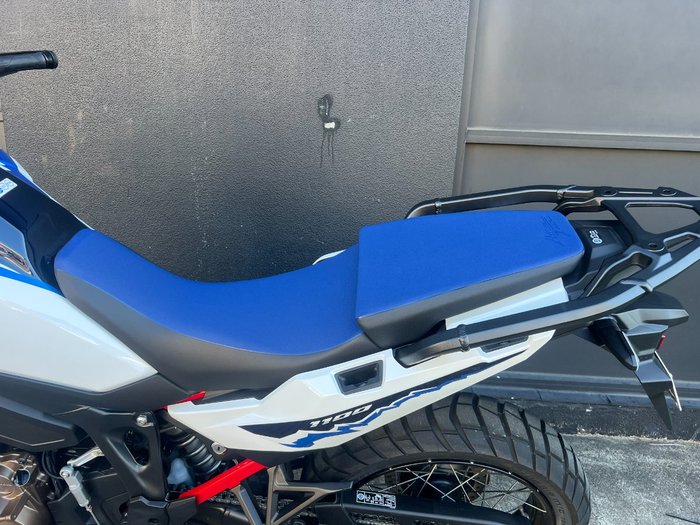 2025 Honda CRF1100A3 AFRICA TWIN (ABS) WHITE