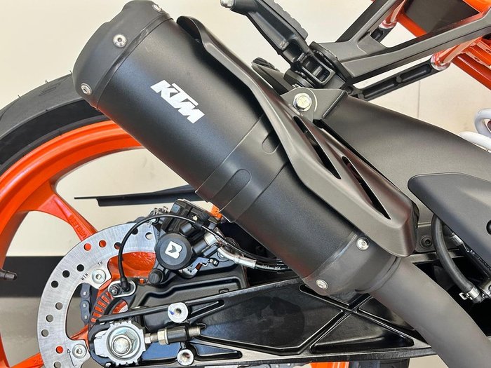 2024 KTM RC 390 RC Orange