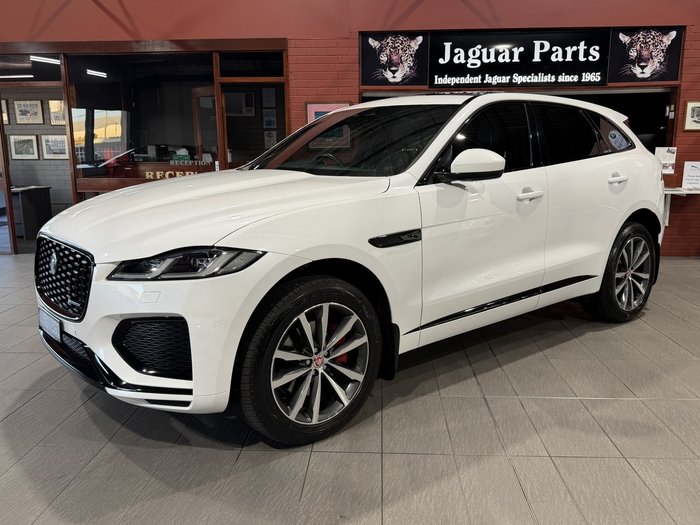 2023 Jaguar F-PACE P250 R-Dynamic S