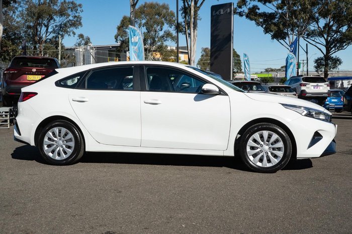 2024 Kia Cerato S