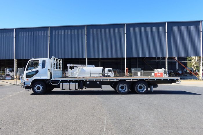 2021 Fuso Fighter