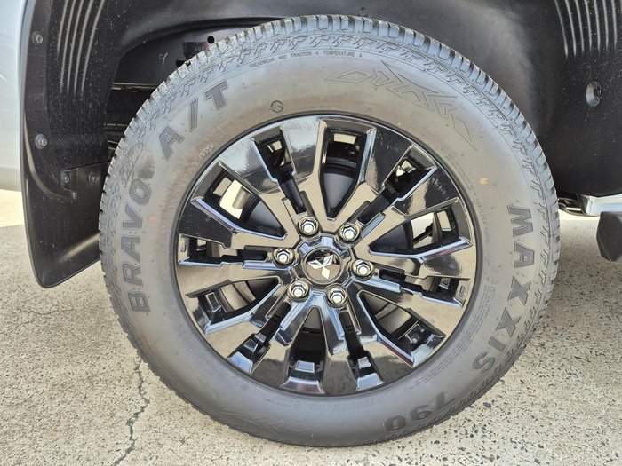 2025 Mitsubishi Triton GLX-R