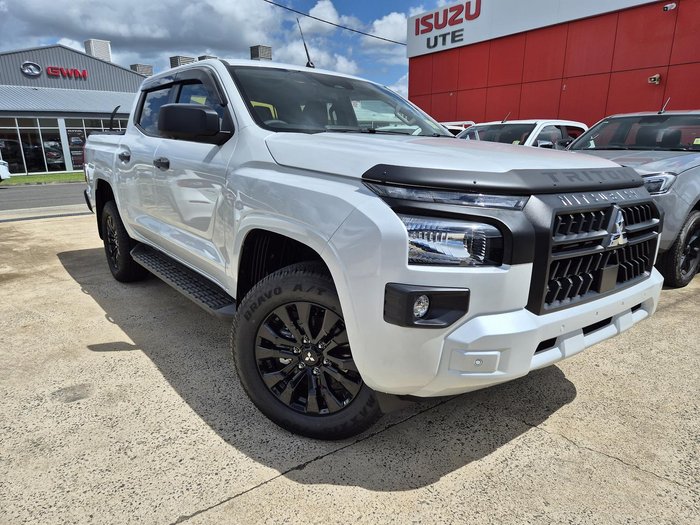 2025 Mitsubishi Triton GLX-R