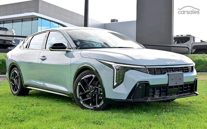 2025 Kia K4