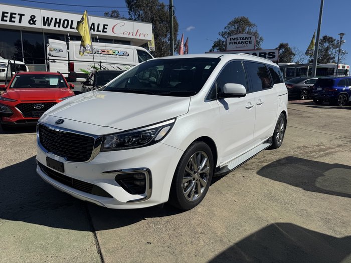 2018 Kia Carnival Platinum