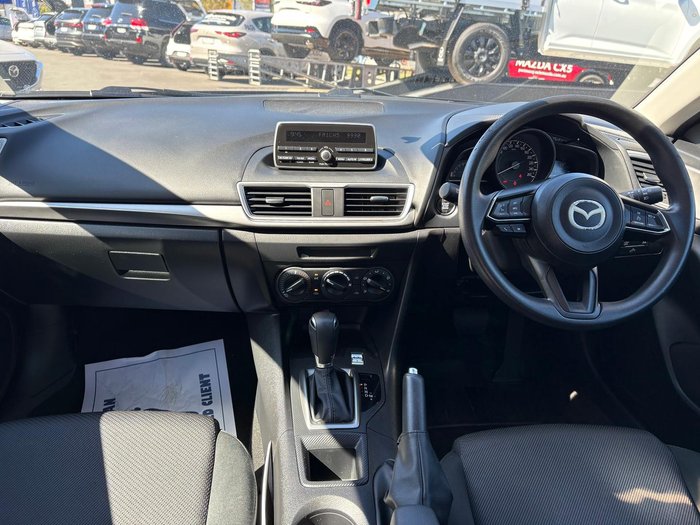 2017 Mazda 3 Neo