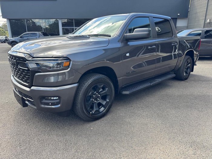 2026 RAM 1500 Express Black Edition Hurricane SO