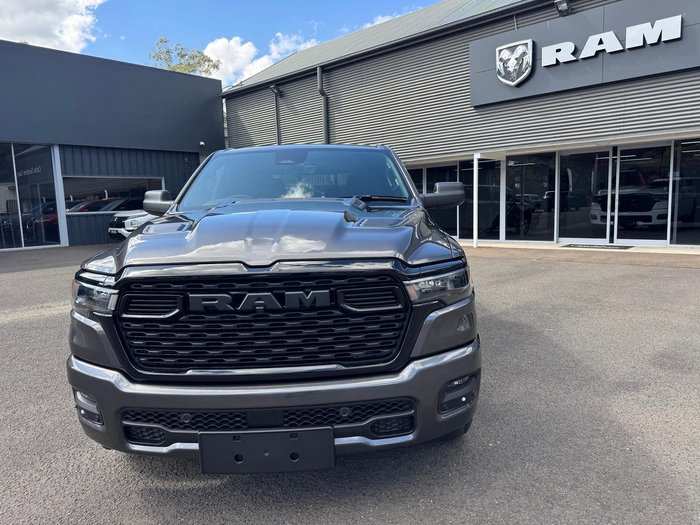 2026 RAM 1500 Express Black Edition Hurricane SO