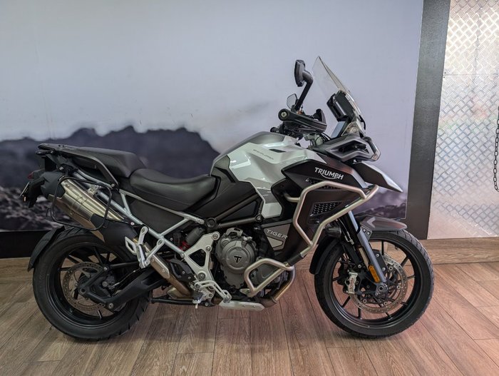 2023 Triumph TIGER 1200 GT EXPLORER WHITE