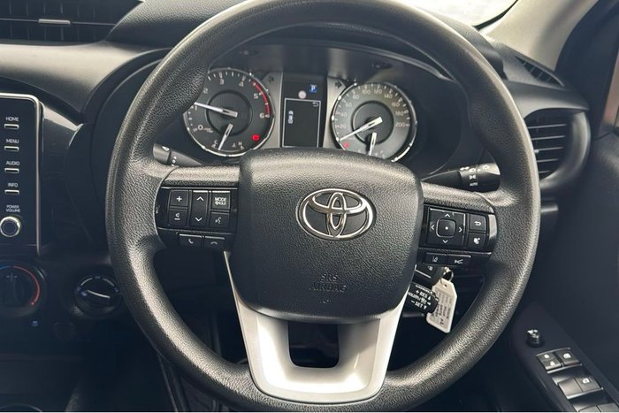 2023 Toyota Hilux Workmate