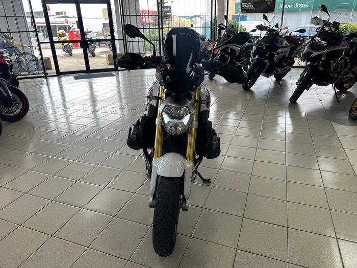 2016 BMW