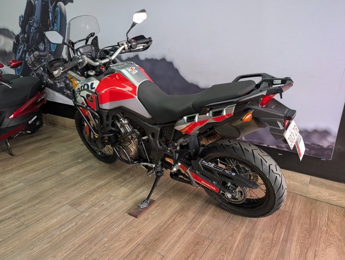 2016 Honda CRF1000L AFRICA TWIN SILVER