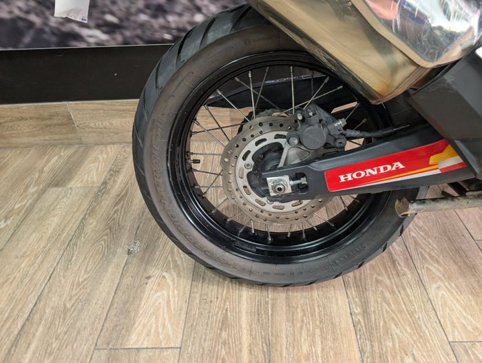 2016 Honda CRF1000L AFRICA TWIN SILVER